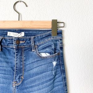 Abercrombie & Fitch Distressed Jeans 6R